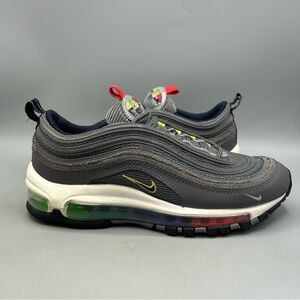 Men's Gray and Black Sneakers